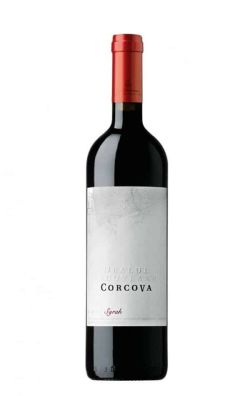 Corcova Reserve Syrah 0.75L – vin roșu sec complex şi elegant, expresie autentică a terroir-ului Dealu Olteniei Corcova Reserve Syrah 0.75L vin roșu sec premium România, vin roșu monovarietal Syrah Corcova Mehedinți, vin roșu românesc baricat intens cu taninuri ferme și arome de fructe negre și ciocolată, vin roșu de colecție 14% vol, vin românesc pentru friptură, vânat și brânzeturi maturate, vin roșu sec premium pentru HoReCa și cadouri gourmets
