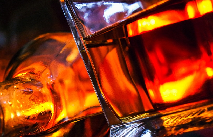 Fețele whisk(e)y-ului, acest rege al băuturilor alcoolice, Tipuri de whiskey, Whisky Scoțian, Whiskey Irlandez, Whiskey American, Cum alegem whisky-ul?