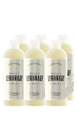 Merlin’s Lemonade No. 4 Lemon & Ginger 1.2L – limonadă artizanală cu lămâie şi ghimbir într-o prezentare modernă Merlin’s Lemonade No. 4 Lemon & Ginger 1.2L băutură răcoritoare, Merlin’s Lemonade No. 4 Lemon & Ginger 1.2L sticlă PET fundal alb, Lemonade Merlin’s No. 4 lămâie şi ghimbir 1.2L