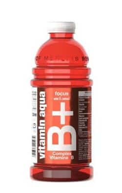 Vitamin Aqua B Apple & Raspberry 1.2L – apă aromatizată cu vitamine din complexul B şi gust de măr-zmeură Vitamin Aqua B Apple & Raspberry 1.2L băutură cu vitamine, Vitamin Aqua B Apple & Raspberry 1.2L sticlă PET fundal alb, Vitamin Aqua B 1.2L apple raspberry necesar zilnic