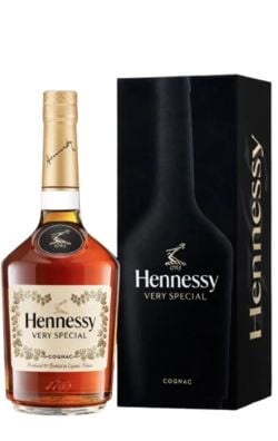 Hennessy Cognac VS 0.7L (Giftbox) Hennessy Cognac VS 0.7L (Giftbox)